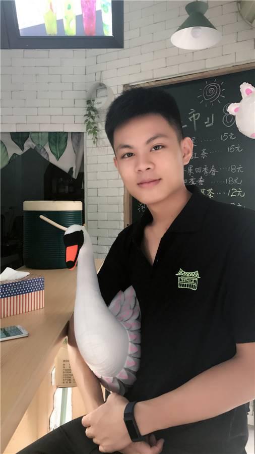 大王爆料王小萌视频,王小萌视频背后的惊人真相